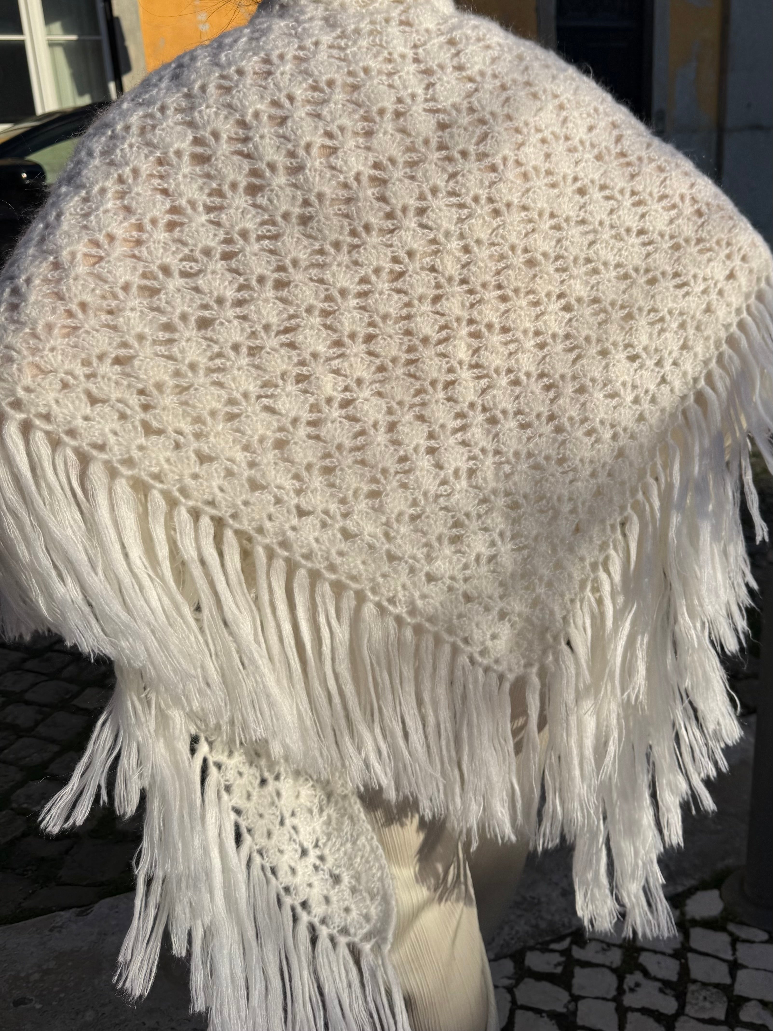 GLORIOSA MOHAIR SHAWL , white