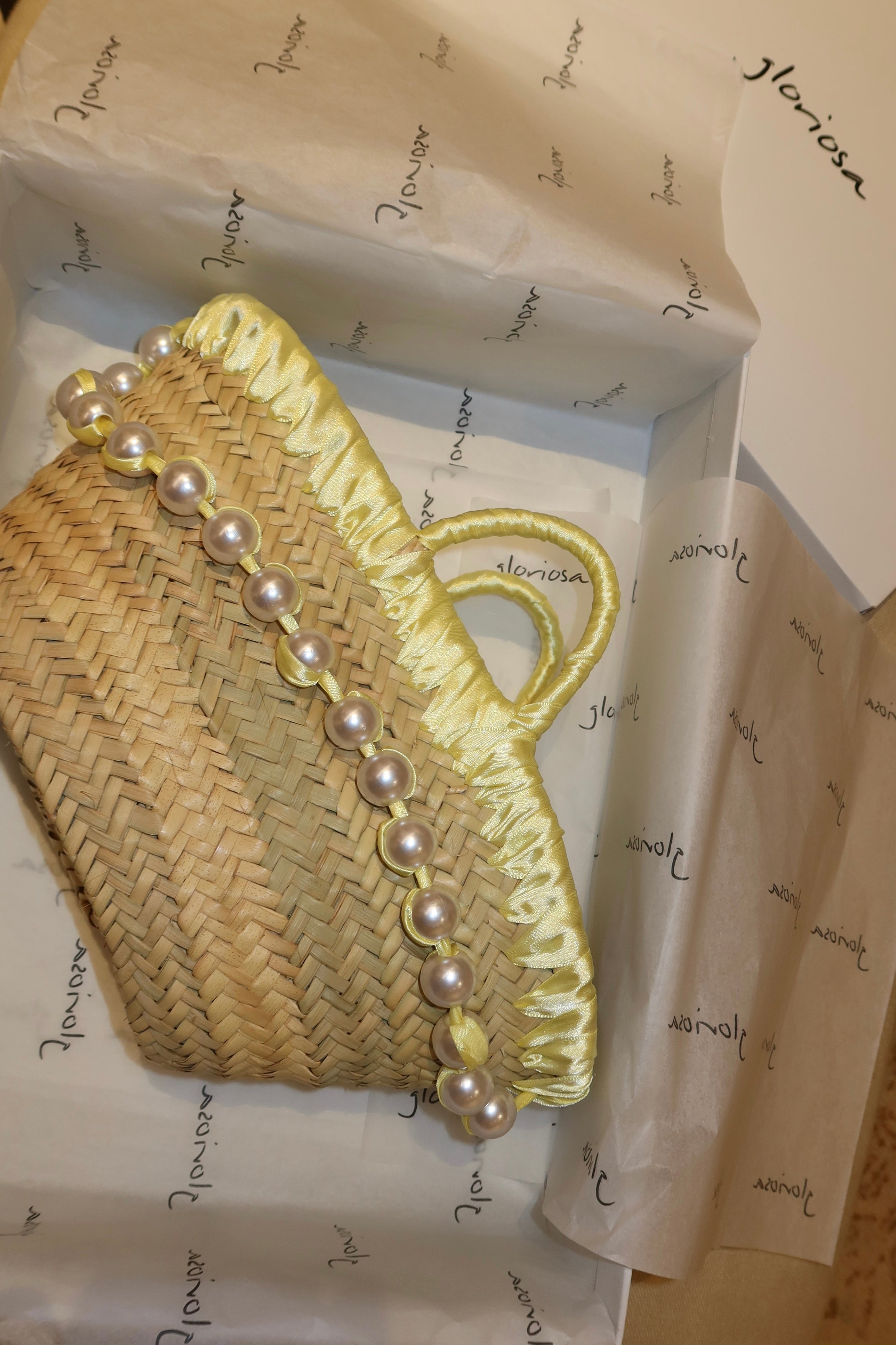 JANE BUCKET BAG , pale yellow