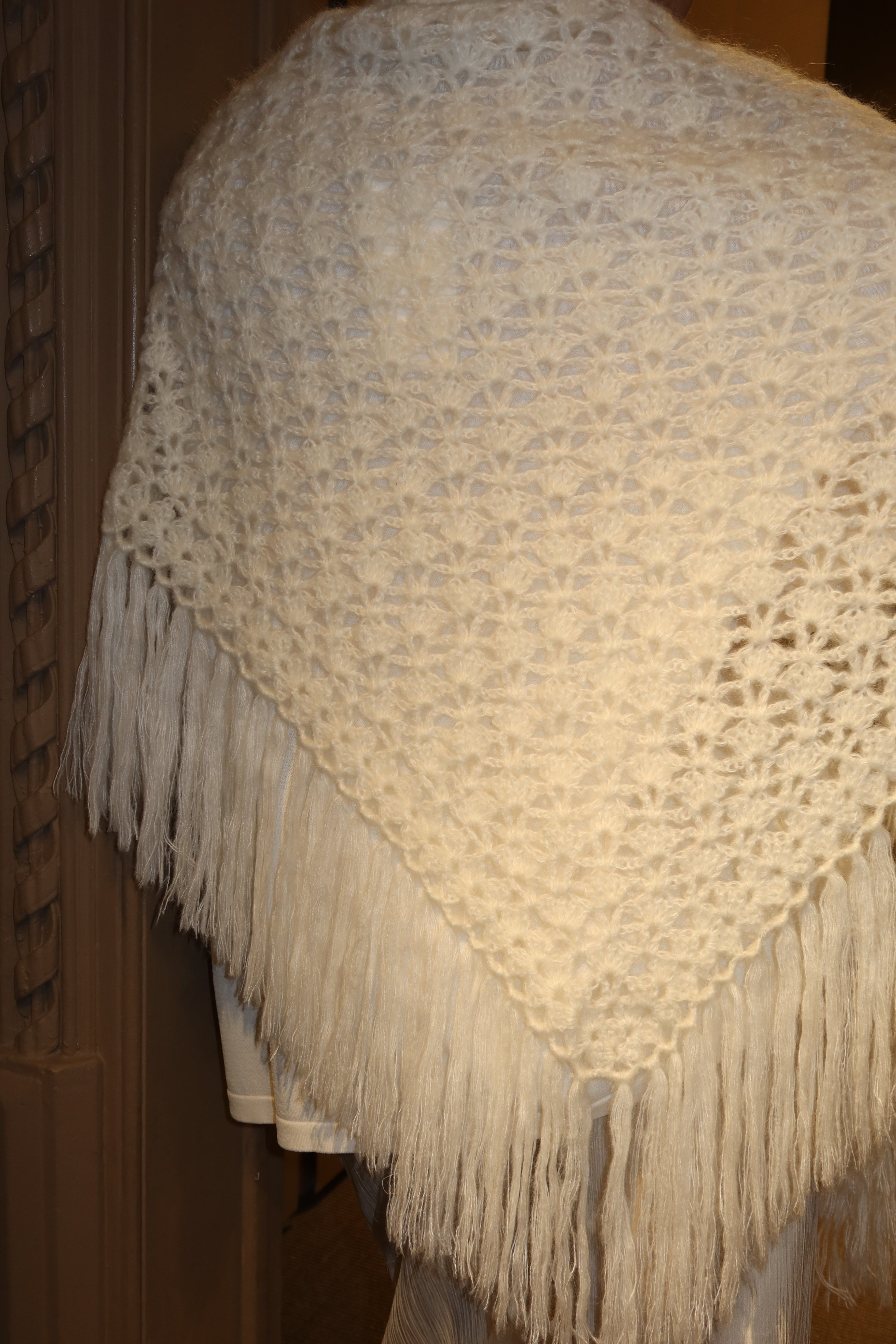 GLORIOSA MOHAIR SHAWL , white