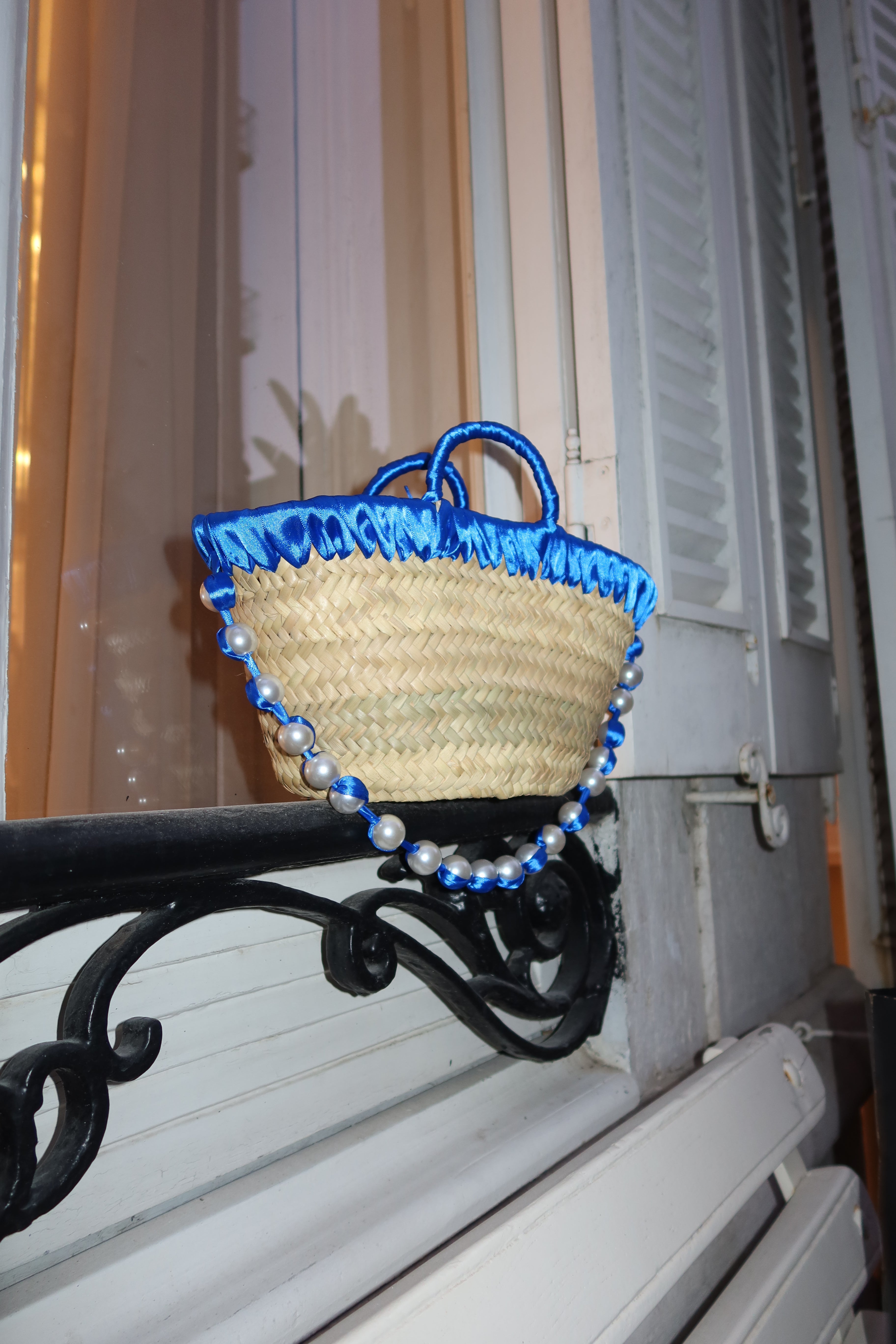 JANE BUCKET BAG , royal blue