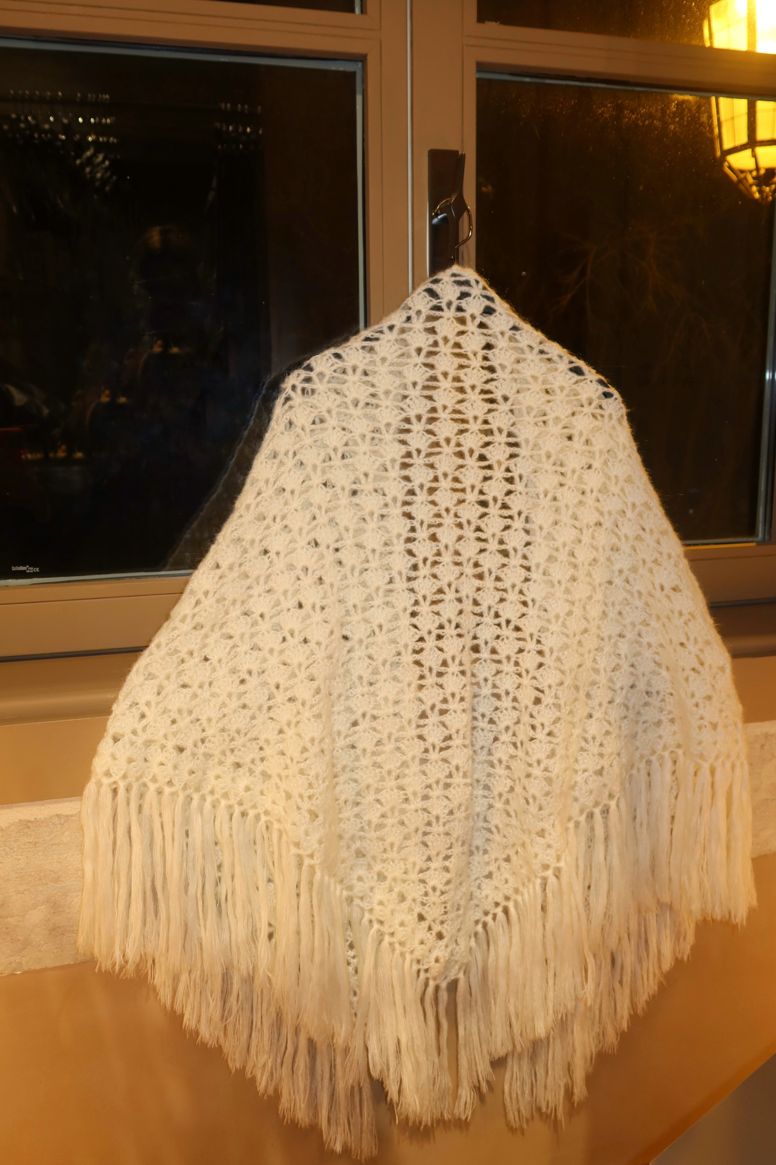 GLORIOSA MOHAIR SHAWL , white